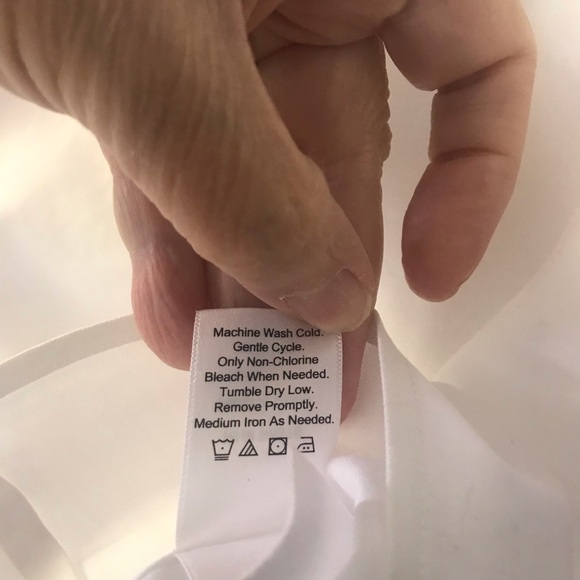 White Button-Up NO IRON Blouse - Picture 9 of 9